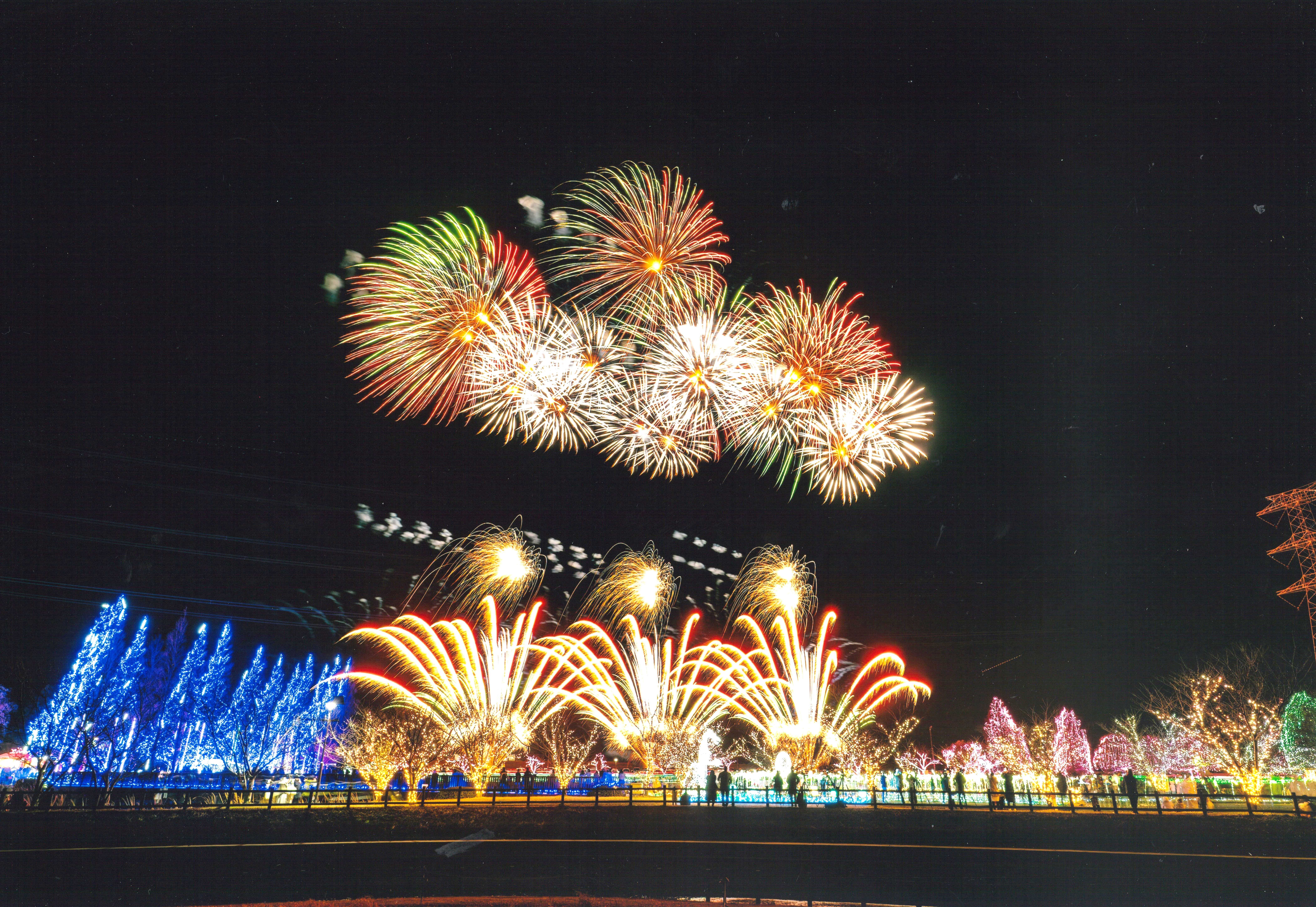 クリスマスイベント花火の画像